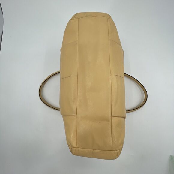 Coach Madison Kara Handbag Satchel Canary Yellow Leather M1220-22262 Dustbag - Picture 11 of 16